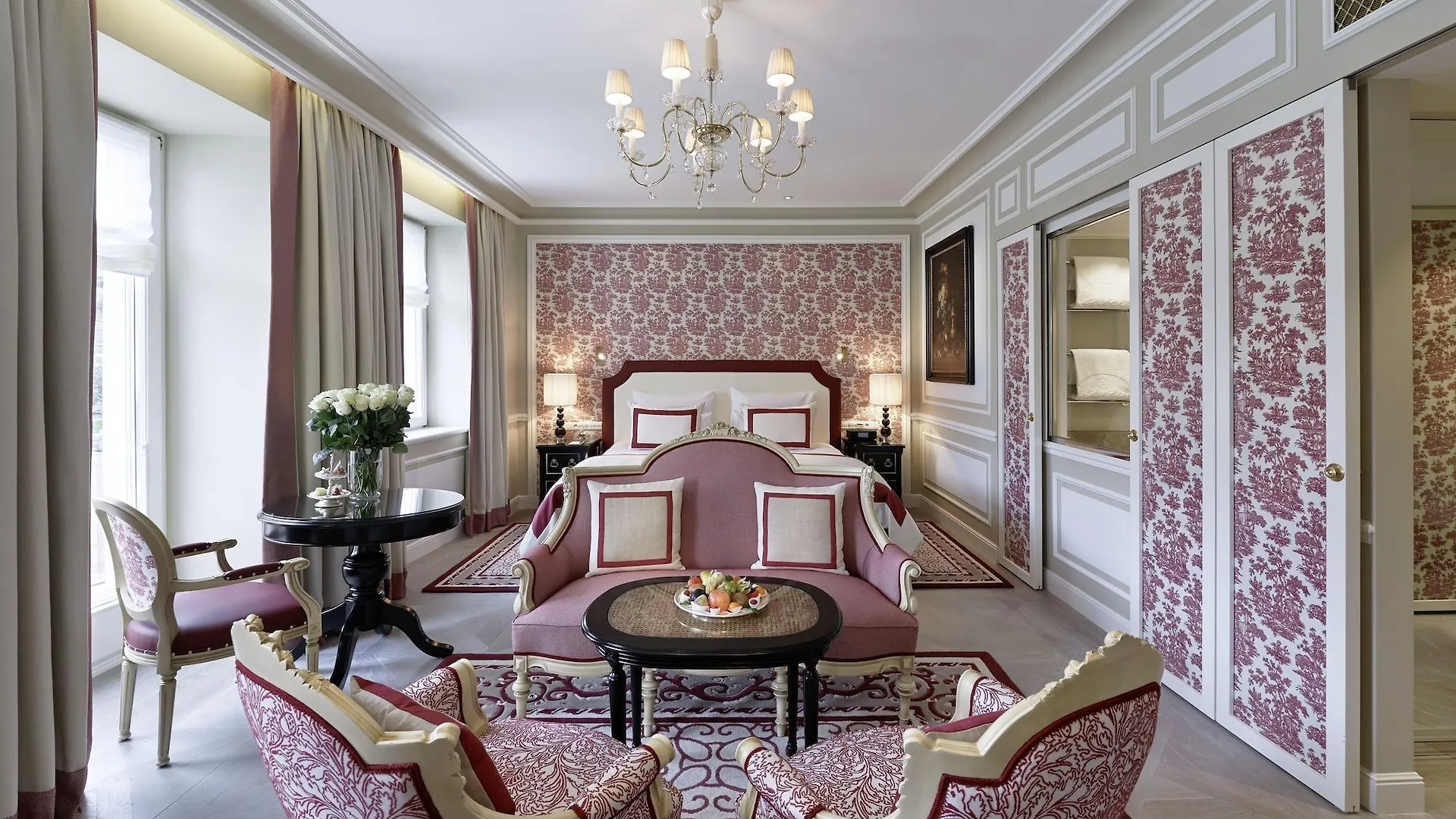 Hotel Sacher Salisburgo 5*,  Austria